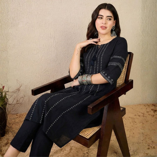 Women wearing Bluauraa Tunic/Kurti/Tops