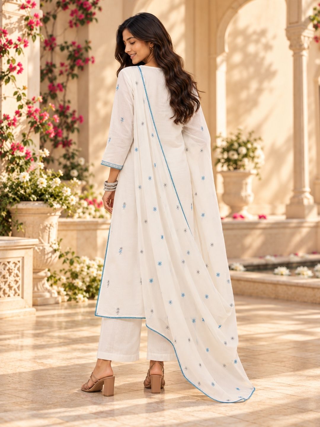 Turquoise Embroidered Kurta Set With Dupatta - BluAuraa