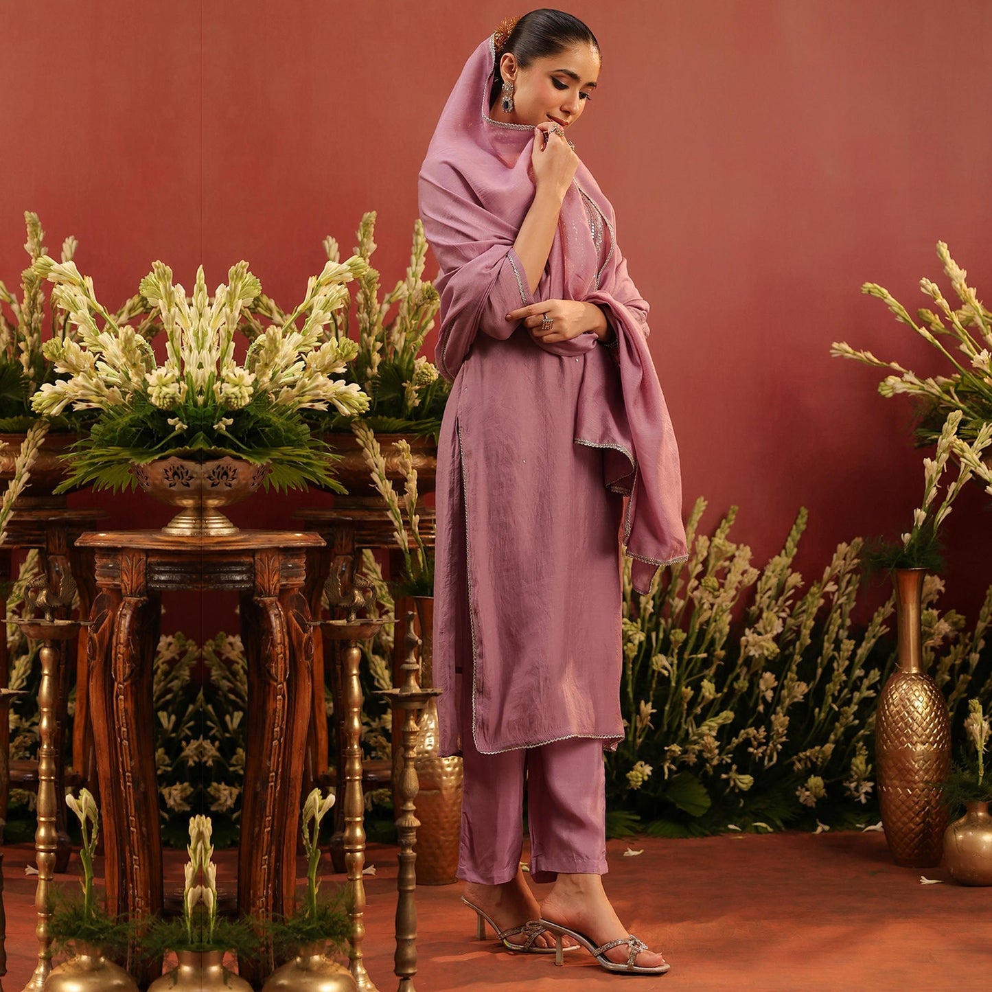 Lavender Mul Chanderi Hand Embroidered Straight Suit Set - Bluauraa