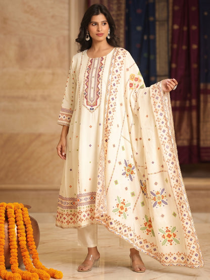 Chanderi Silk Patola Printed Anarkali Set - Bluauraa