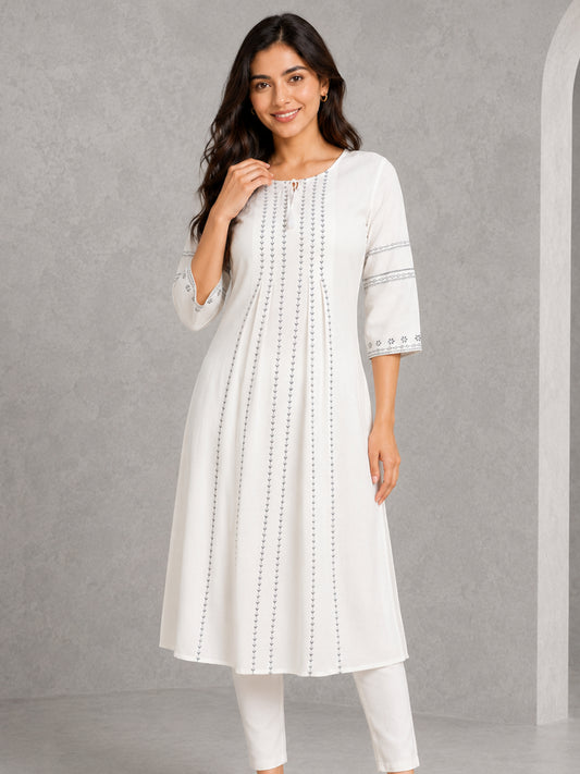 Women wearing Bluauraa Tunic/Kurti/Tops
