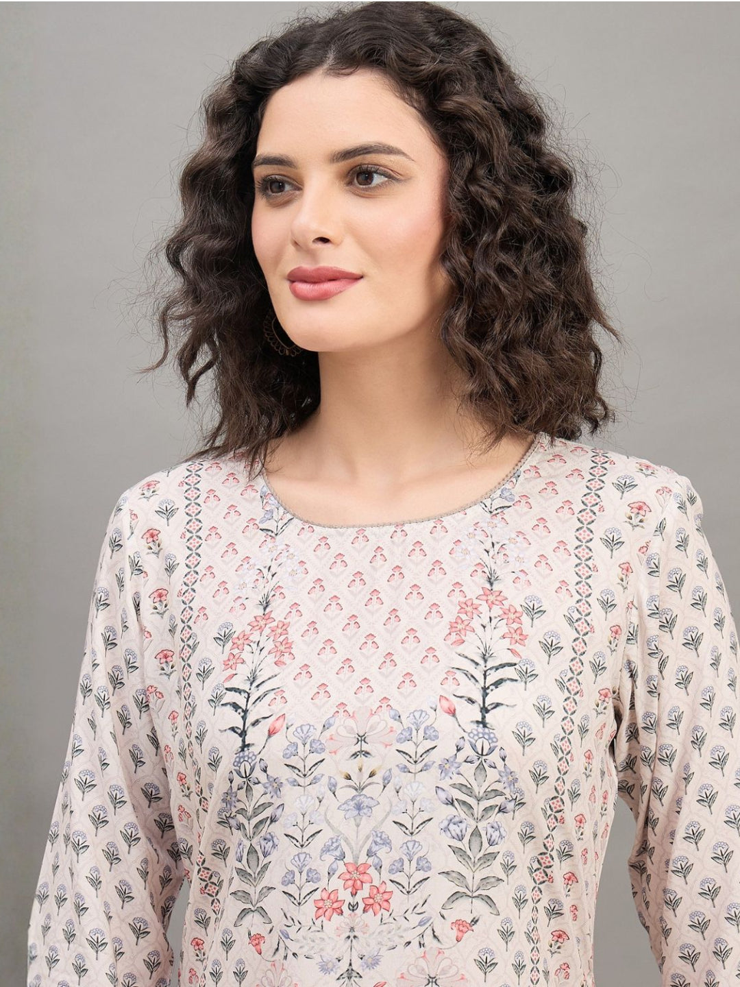 Women wearing Bluauraa Tunic/Kurti/Tops