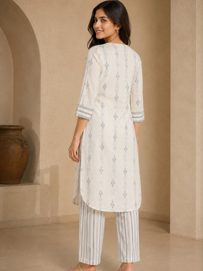 Off White Kurta with Blue Butti and Pant - BluAuraa