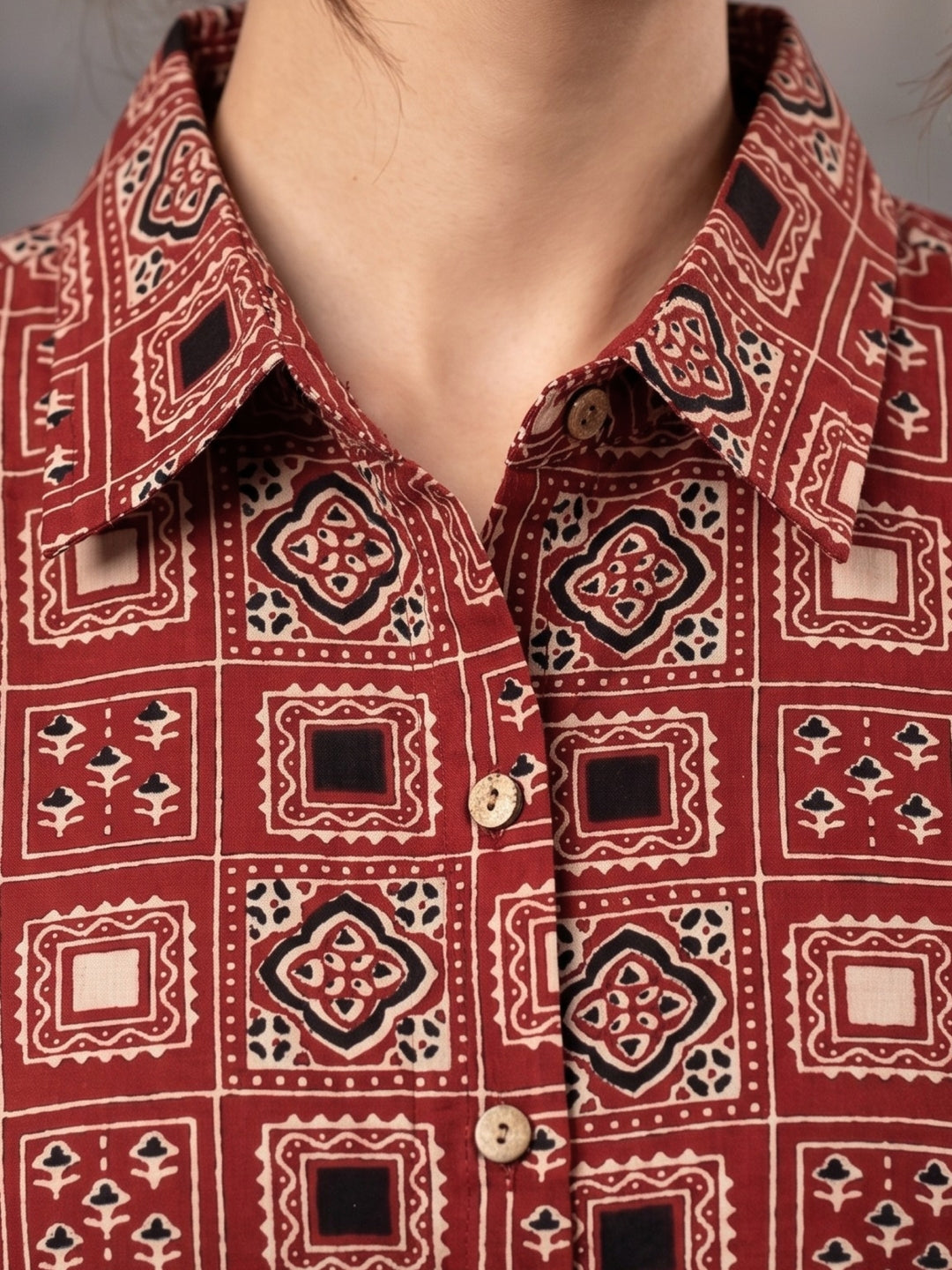 Women wearing Bluauraa Tunic/Kurti/Tops
