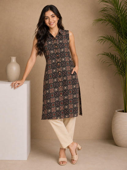 Women wearing Bluauraa Tunic/Kurti/Tops