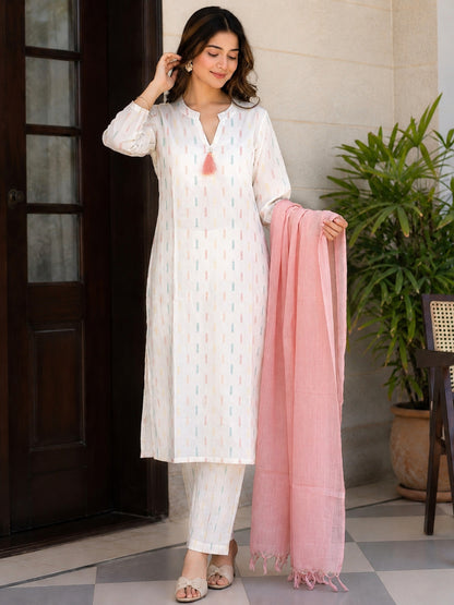 White Colour Suit Set with Pink Dupatta - BluAuraa