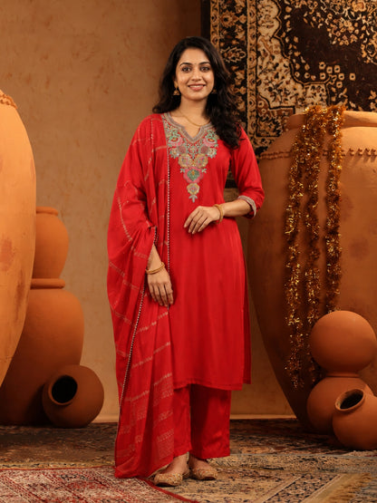 Mul Chanderi Embroidered Straight Suit - Fuchsia - BluAuraa
