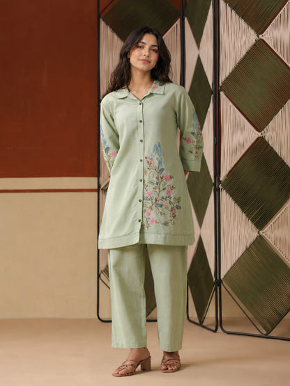Women wearing Bluauraa Tunic/Kurti/Tops