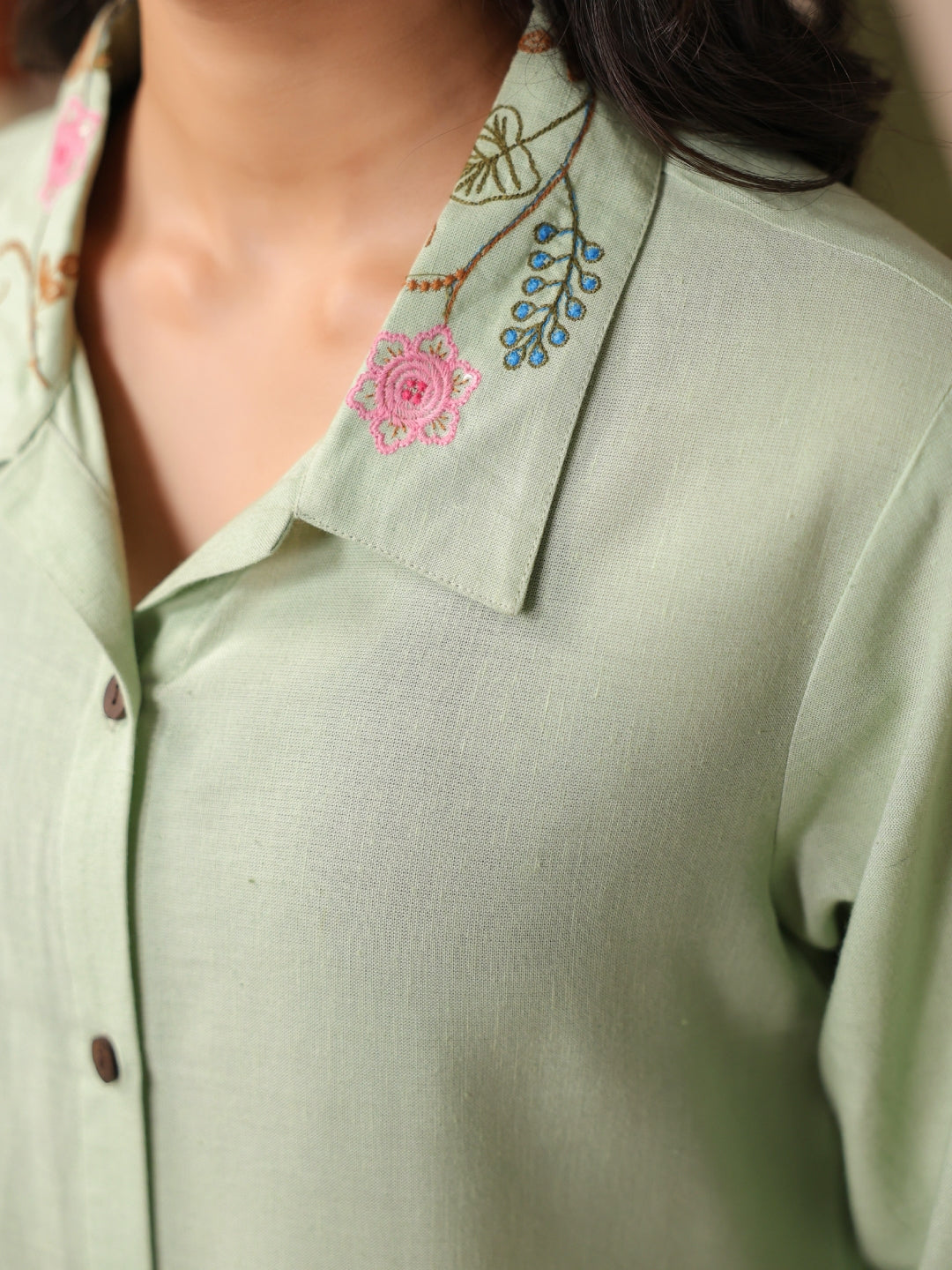 Women wearing Bluauraa Tunic/Kurti/Tops