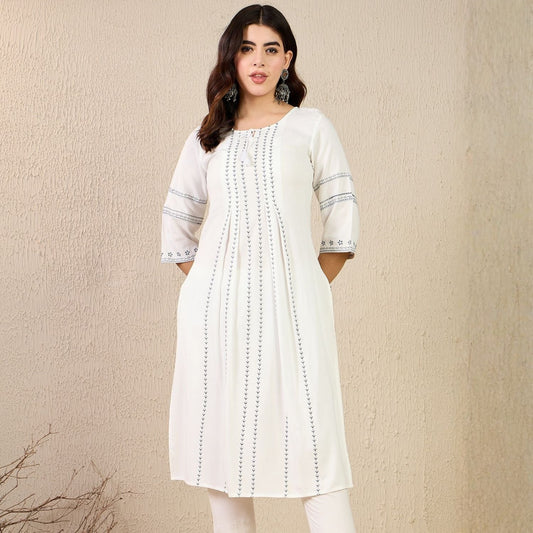 Women wearing Bluauraa Tunic/Kurti/Tops