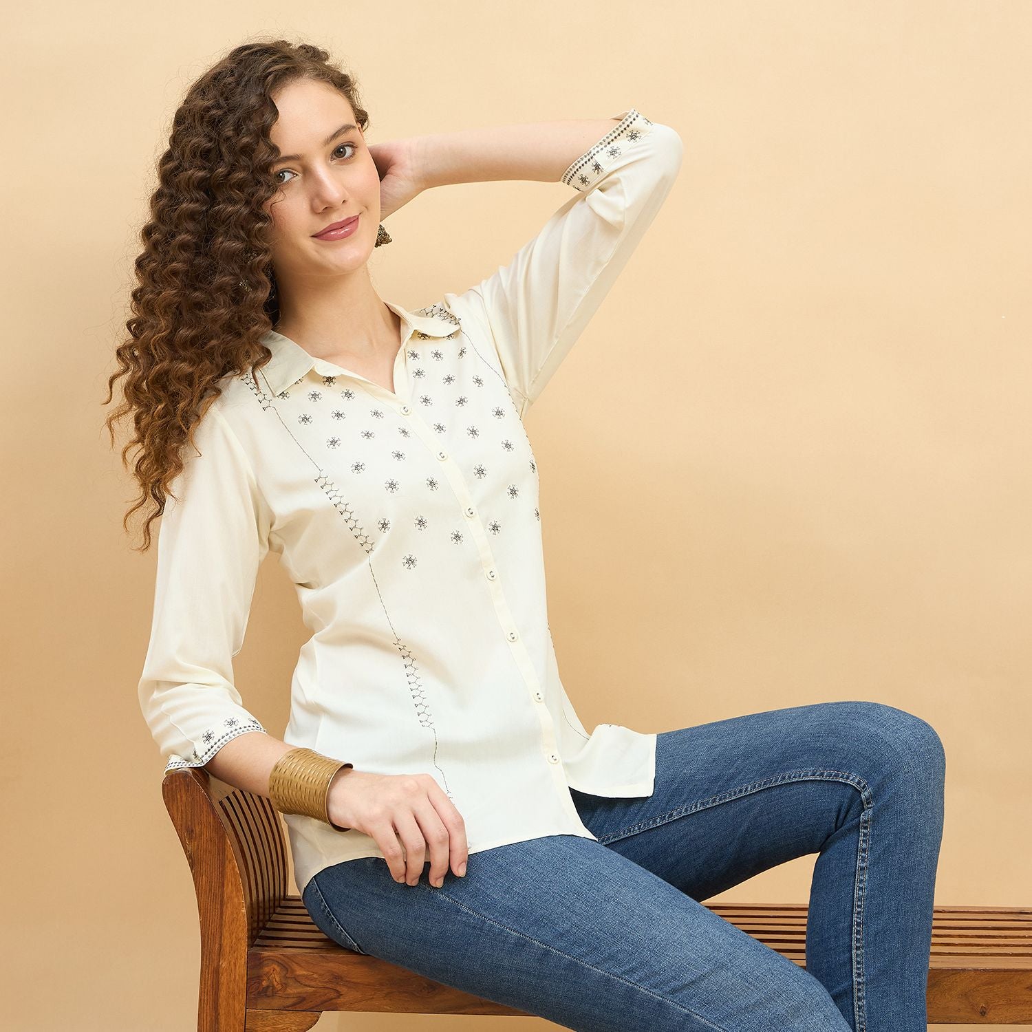 Women wearing Bluauraa Tunic/Kurti/Tops