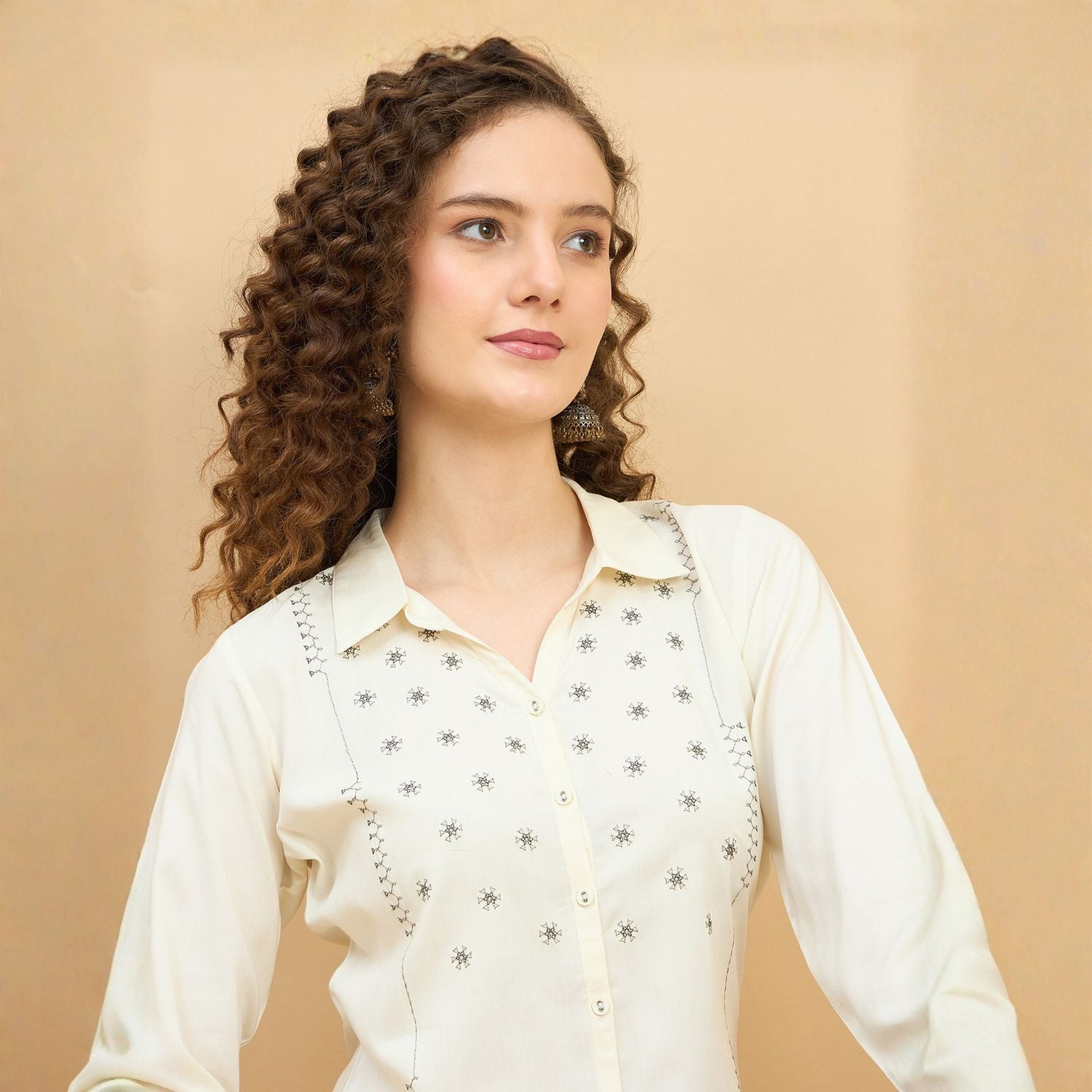 Women wearing Bluauraa Tunic/Kurti/Tops