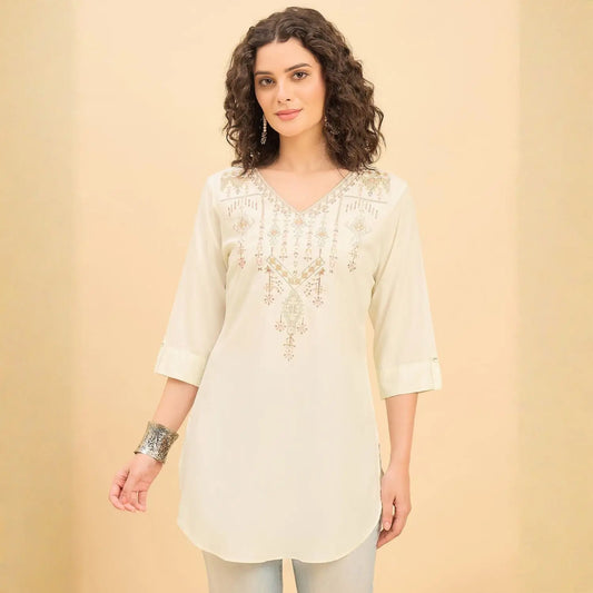 Women wearing Bluauraa Tunic/Kurti/Tops