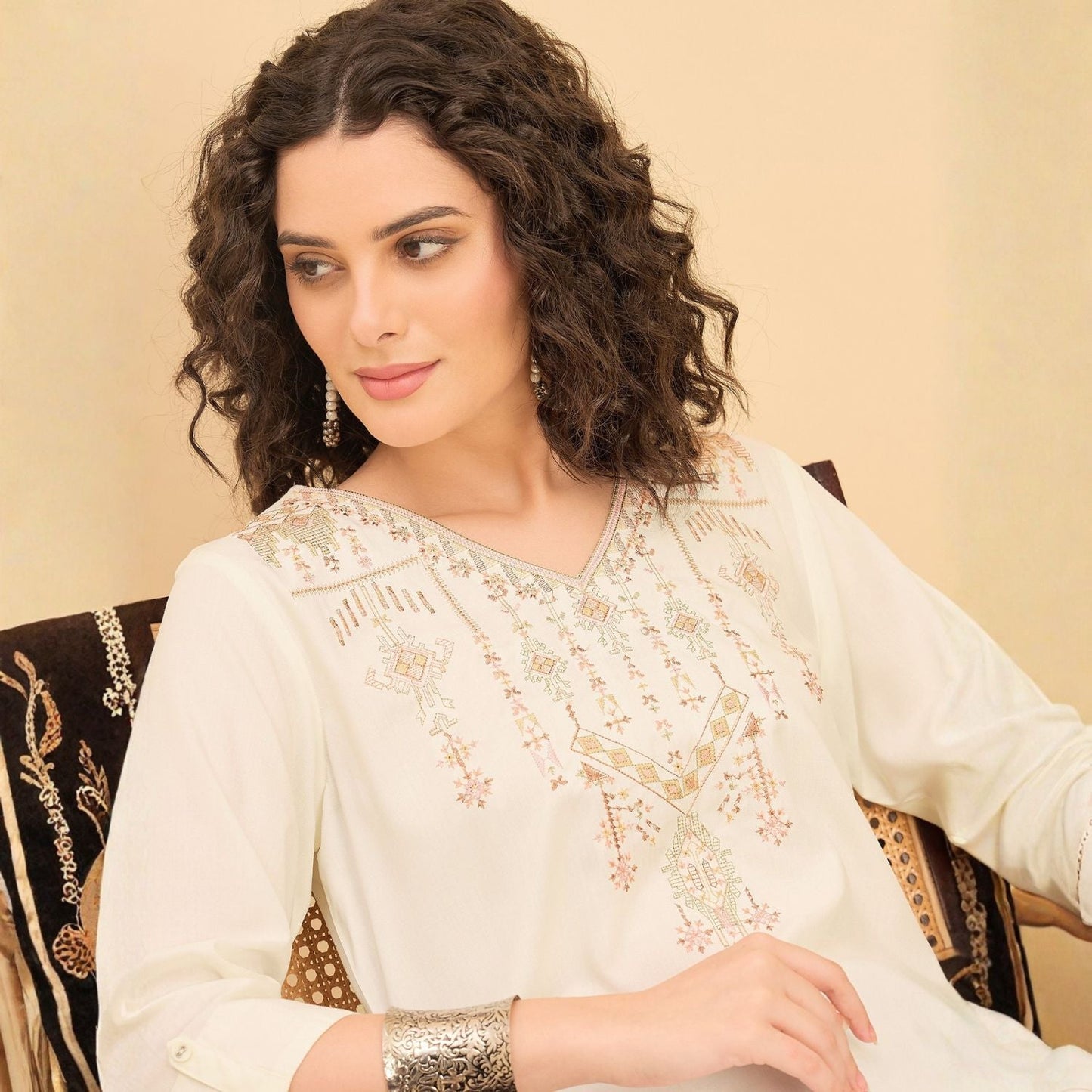 Women wearing Bluauraa Tunic/Kurti/Tops