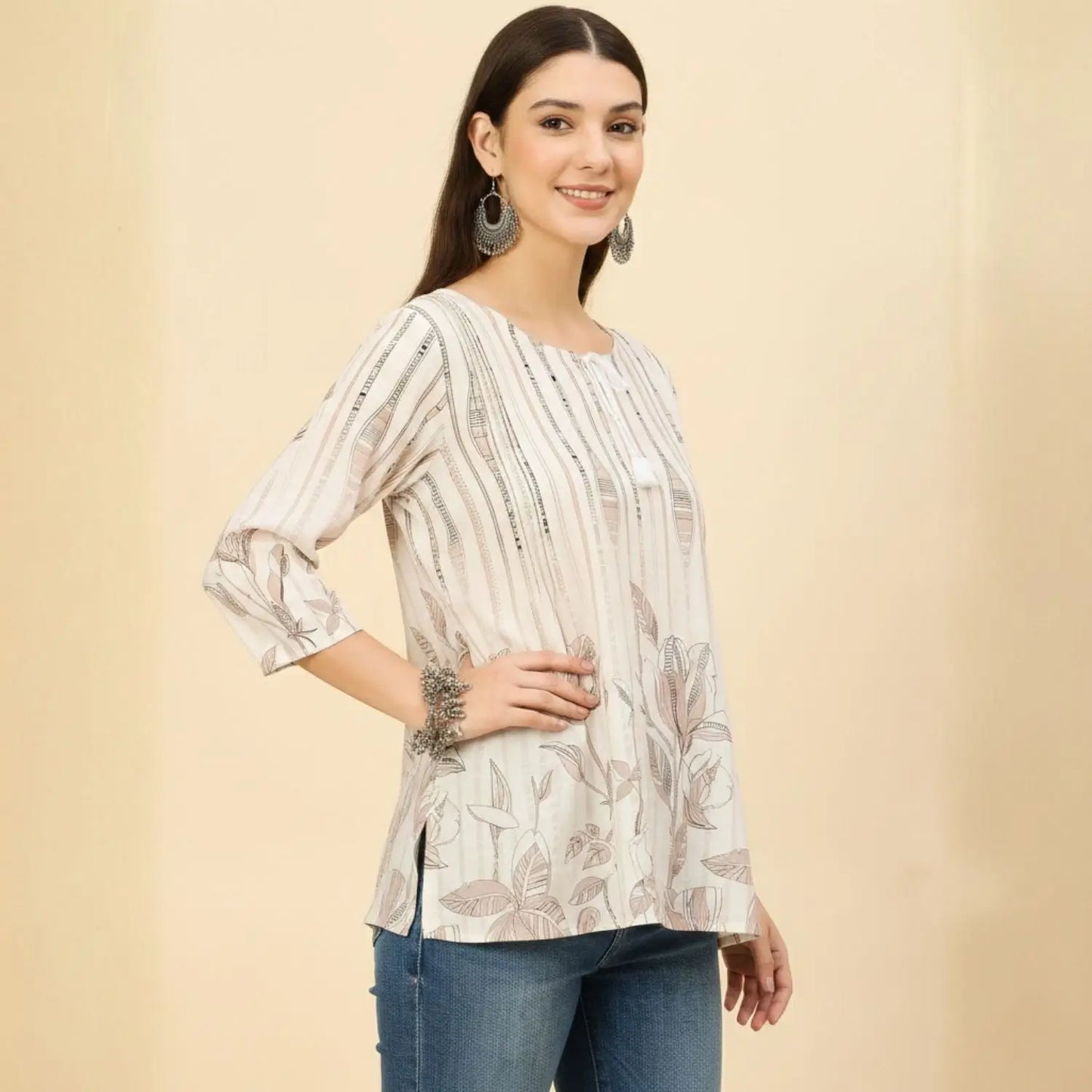 Women wearing Bluauraa Tunic/Kurti/Tops