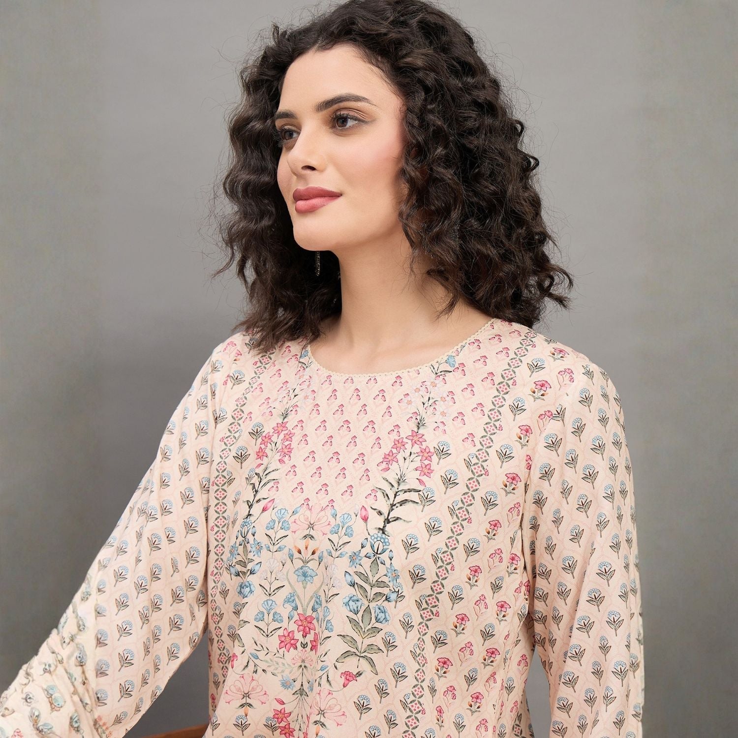 Women wearing Bluauraa Tunic/Kurti/Tops