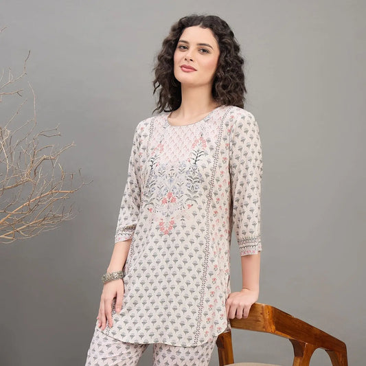 Women wearing Bluauraa Tunic/Kurti/Tops