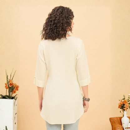 Women wearing Bluauraa Tunic/Kurti/Tops