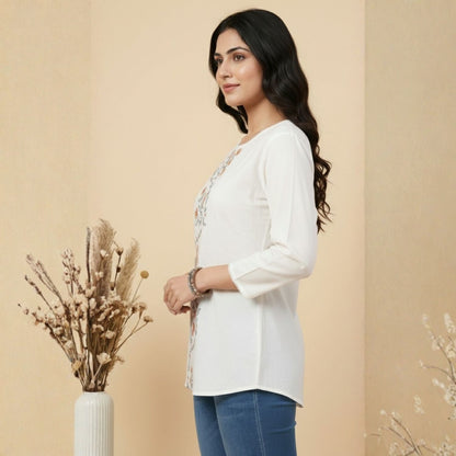 Women wearing Bluauraa Tunic/Kurti/Tops