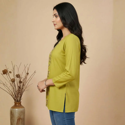 Women wearing Bluauraa Tunic/Kurti/Tops
