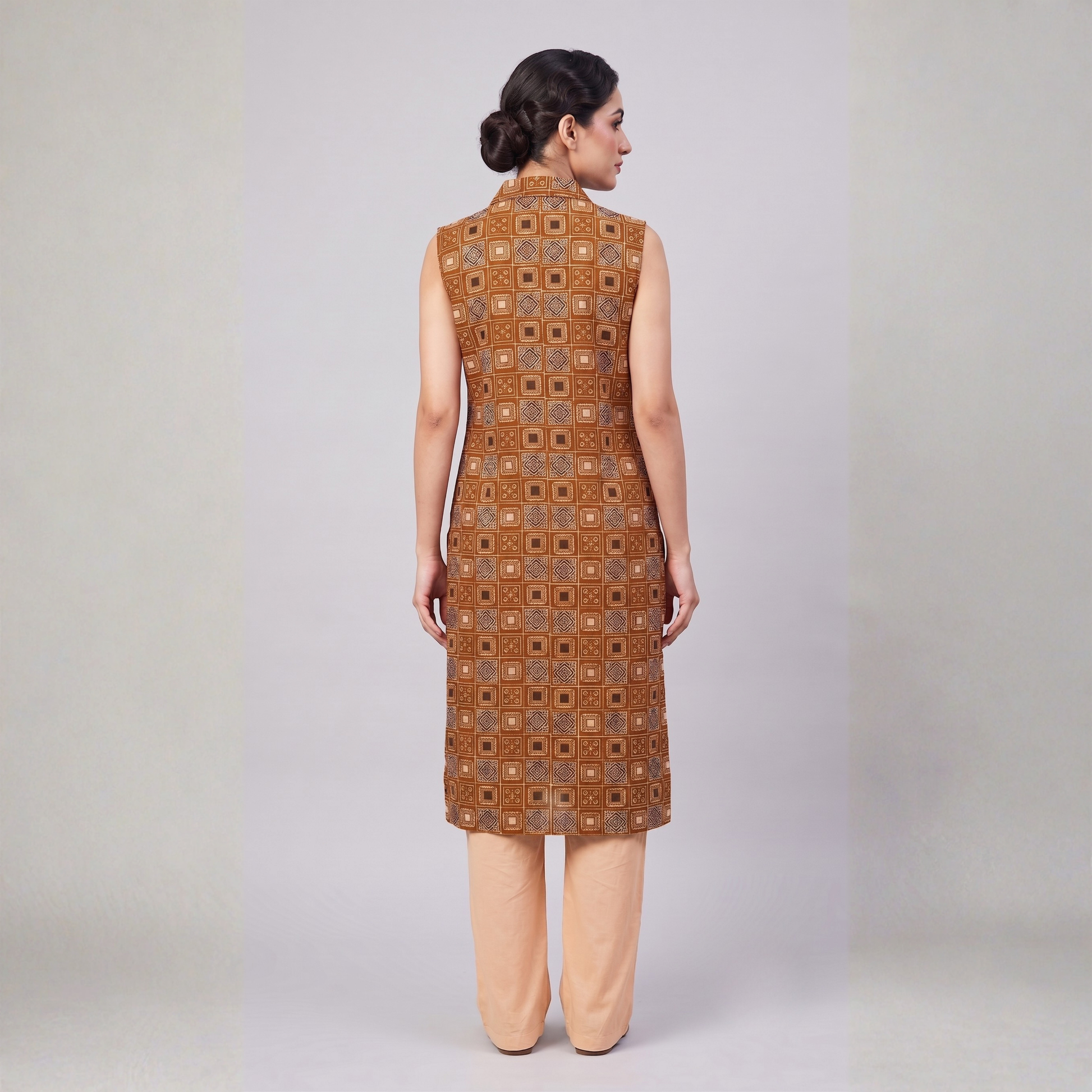 Women wearing Bluauraa Tunic/Kurti/Tops