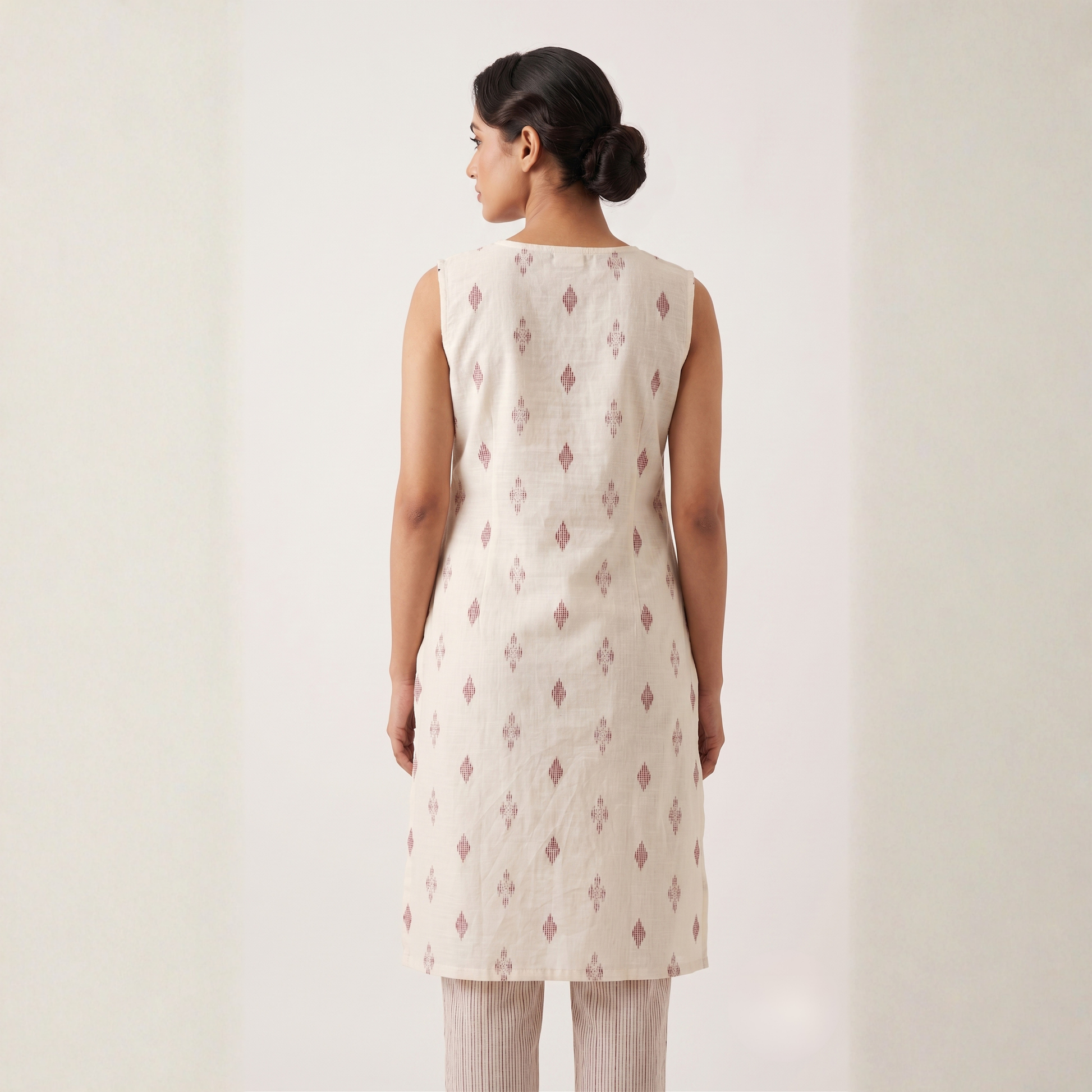 Women wearing Bluauraa Tunic/Kurti/Tops