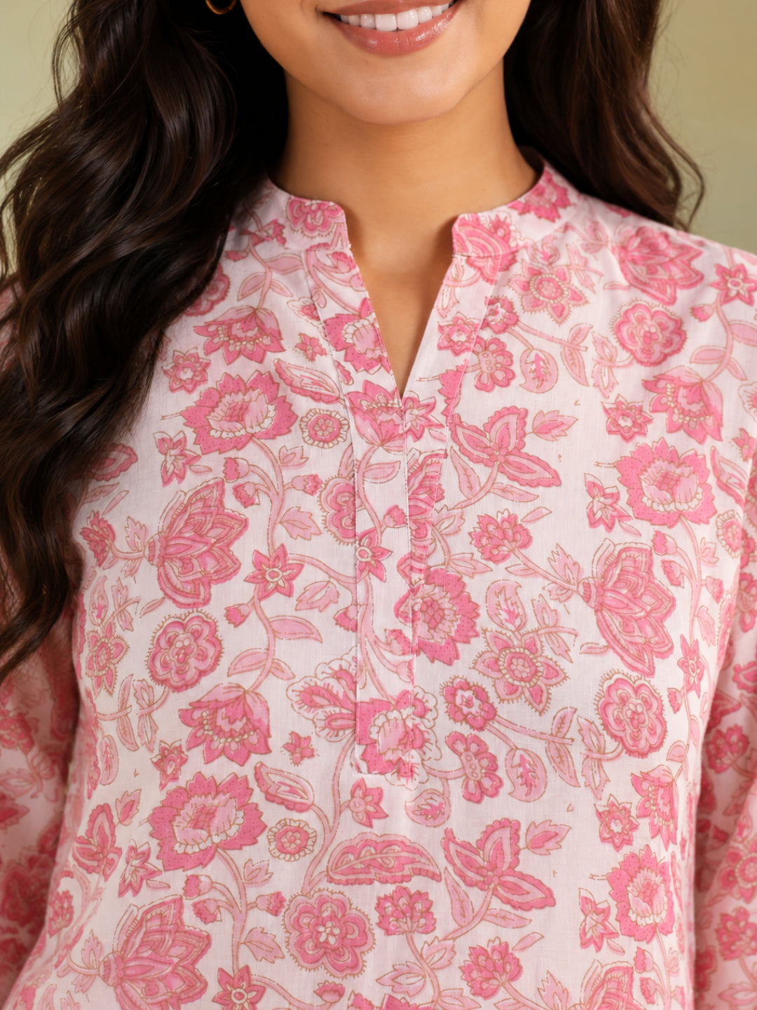 Women wearing Bluauraa Tunic/Kurti/Tops