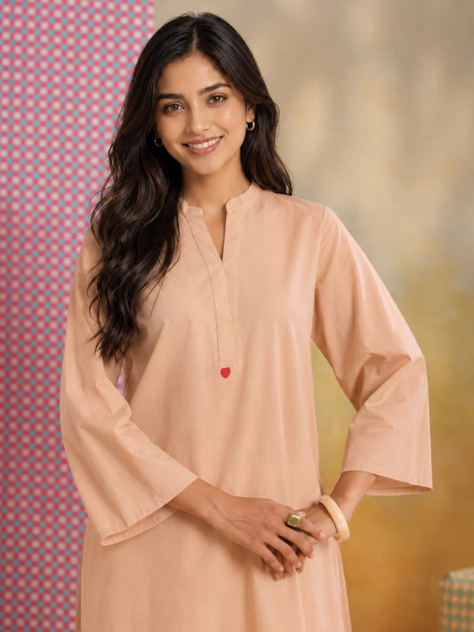 Women wearing Bluauraa Tunic/Kurti/Tops