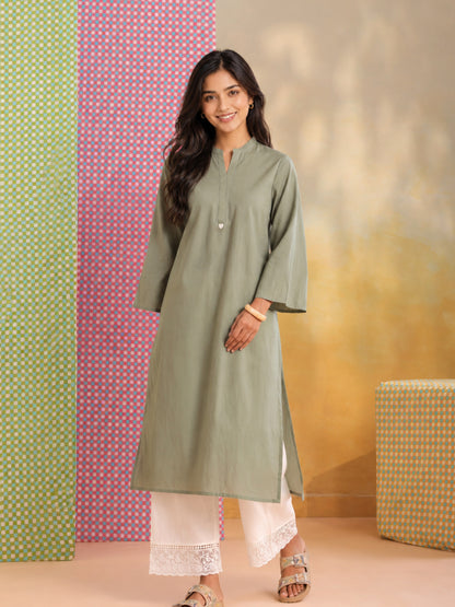 Women wearing Bluauraa Tunic/Kurti/Tops