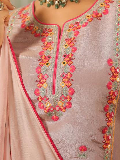 Women wearing Bluauraa Tunic/Kurti/Tops