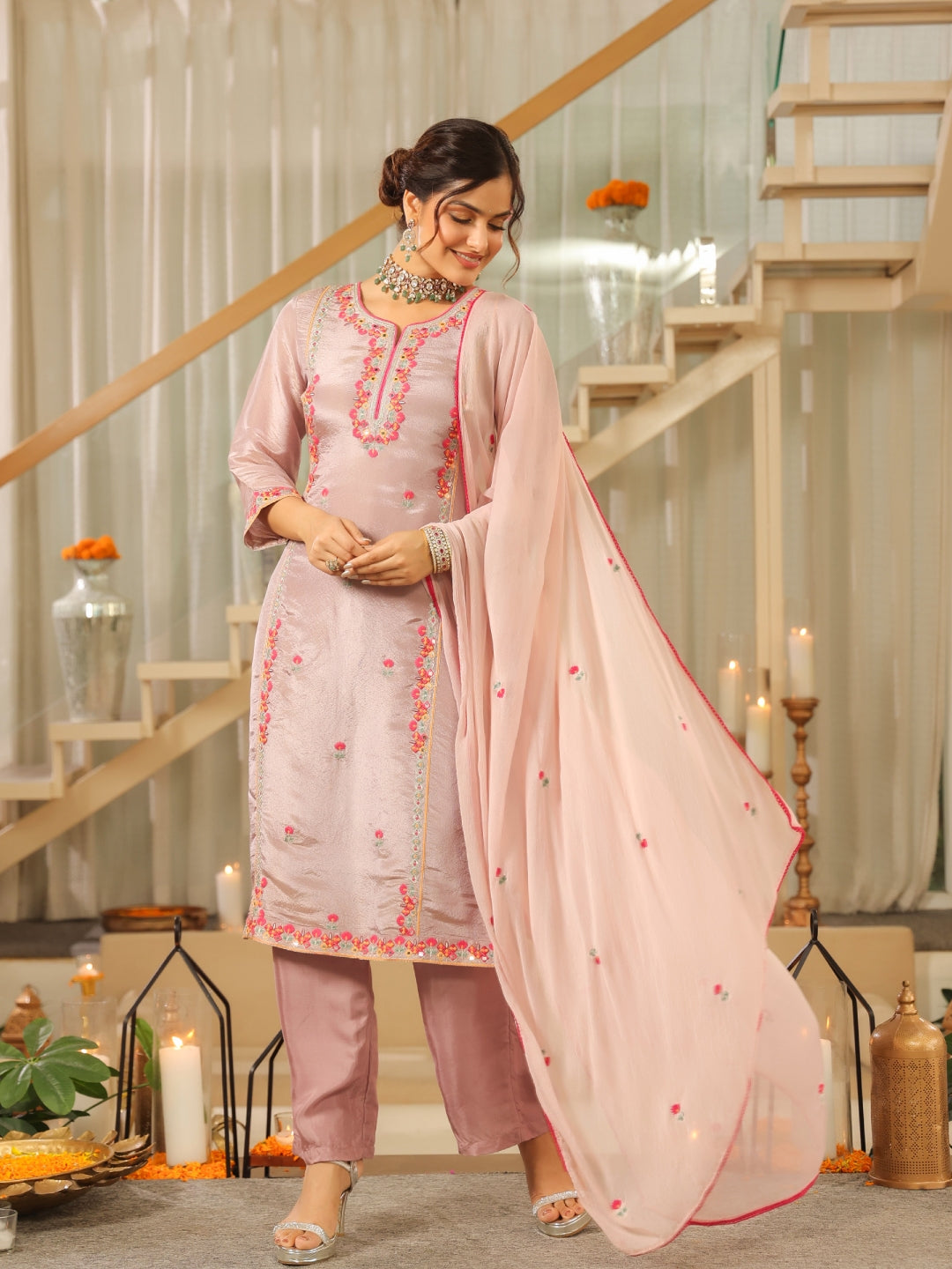 Women wearing Bluauraa Tunic/Kurti/Tops