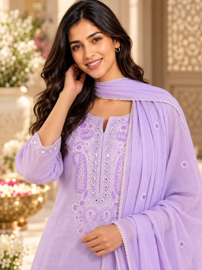 Women wearing Bluauraa Tunic/Kurti/Tops