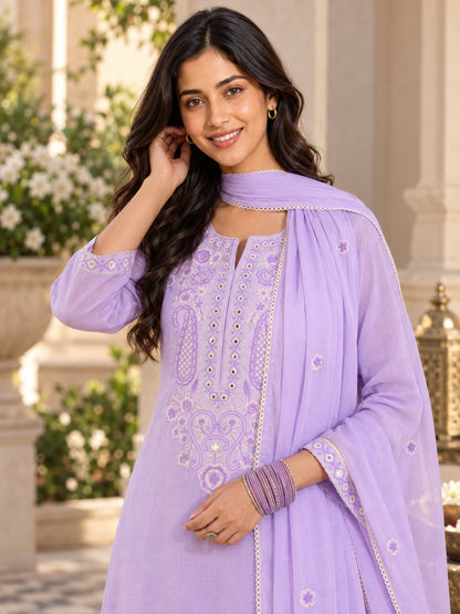 Women wearing Bluauraa Tunic/Kurti/Tops