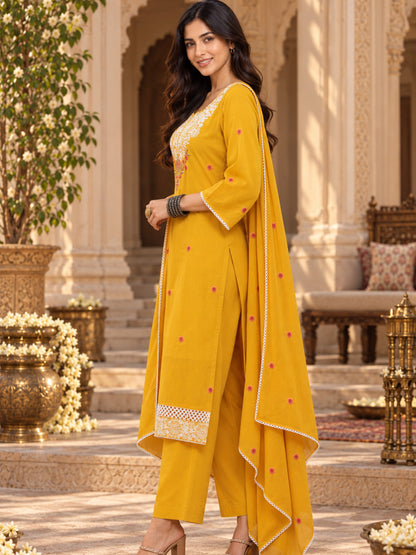 Women wearing Bluauraa Tunic/Kurti/Tops