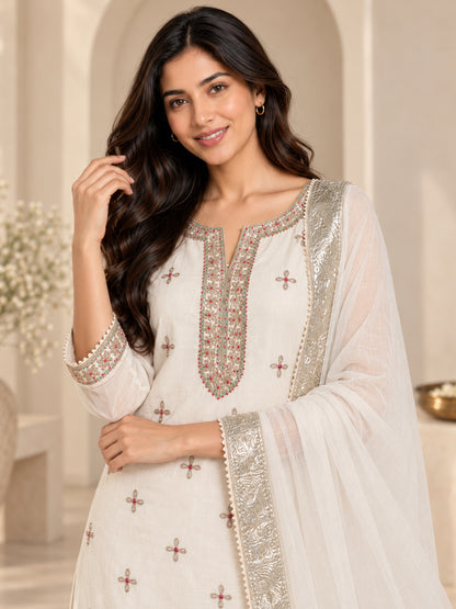 Women wearing Bluauraa Tunic/Kurti/Tops