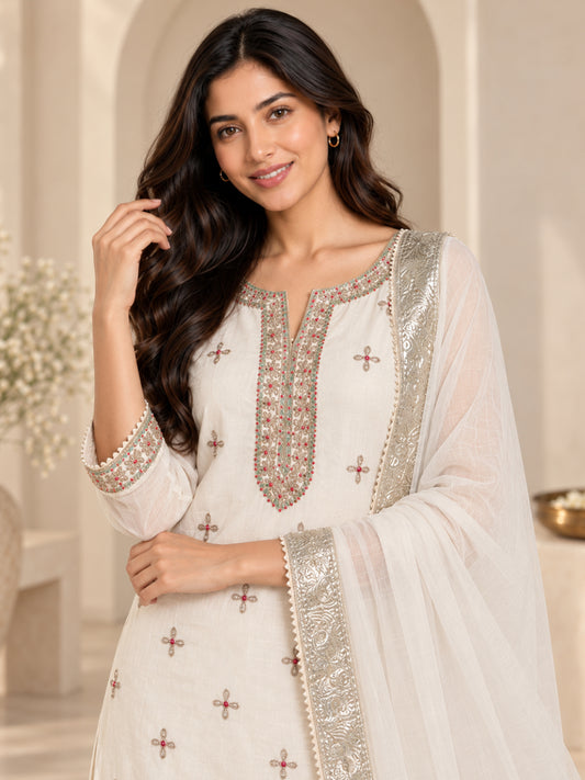 Women wearing Bluauraa Tunic/Kurti/Tops