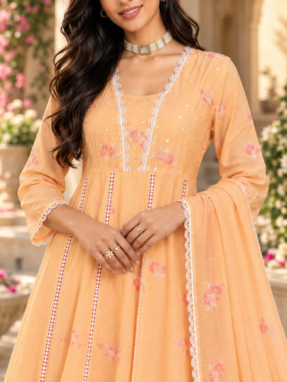Women wearing Bluauraa Tunic/Kurti/Tops
