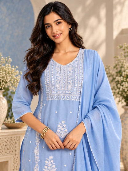 Women wearing Bluauraa Tunic/Kurti/Tops
