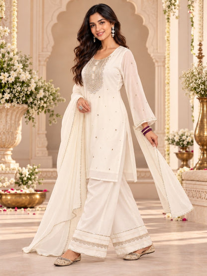 Women wearing Bluauraa Tunic/Kurti/Tops