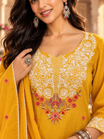 Women wearing Bluauraa Tunic/Kurti/Tops