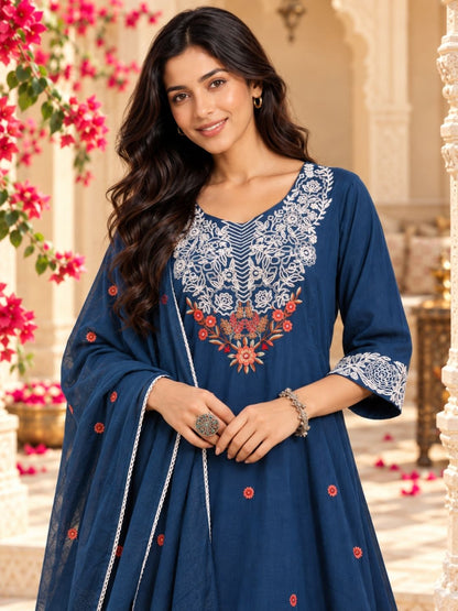 Women wearing Bluauraa Tunic/Kurti/Tops