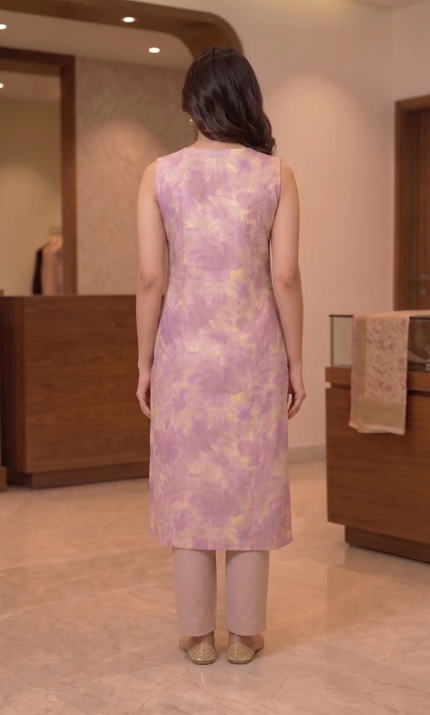 Women wearing Bluauraa Tunic/Kurti/Tops