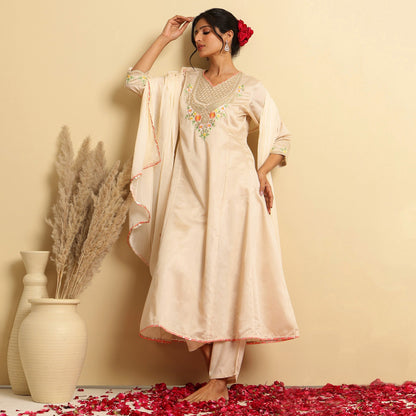 Chanderi Silk Embroidered Anarkali Set - Bluauraa