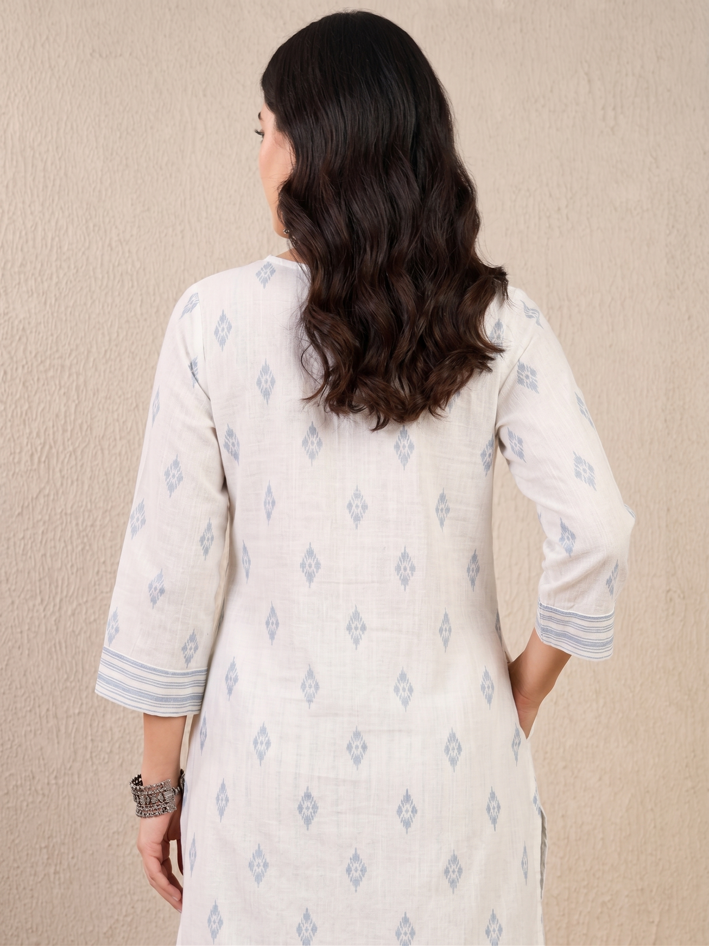 Women wearing Bluauraa Tunic/Kurti/Tops